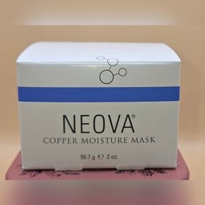 Copper Moisture Mask - Blue and White